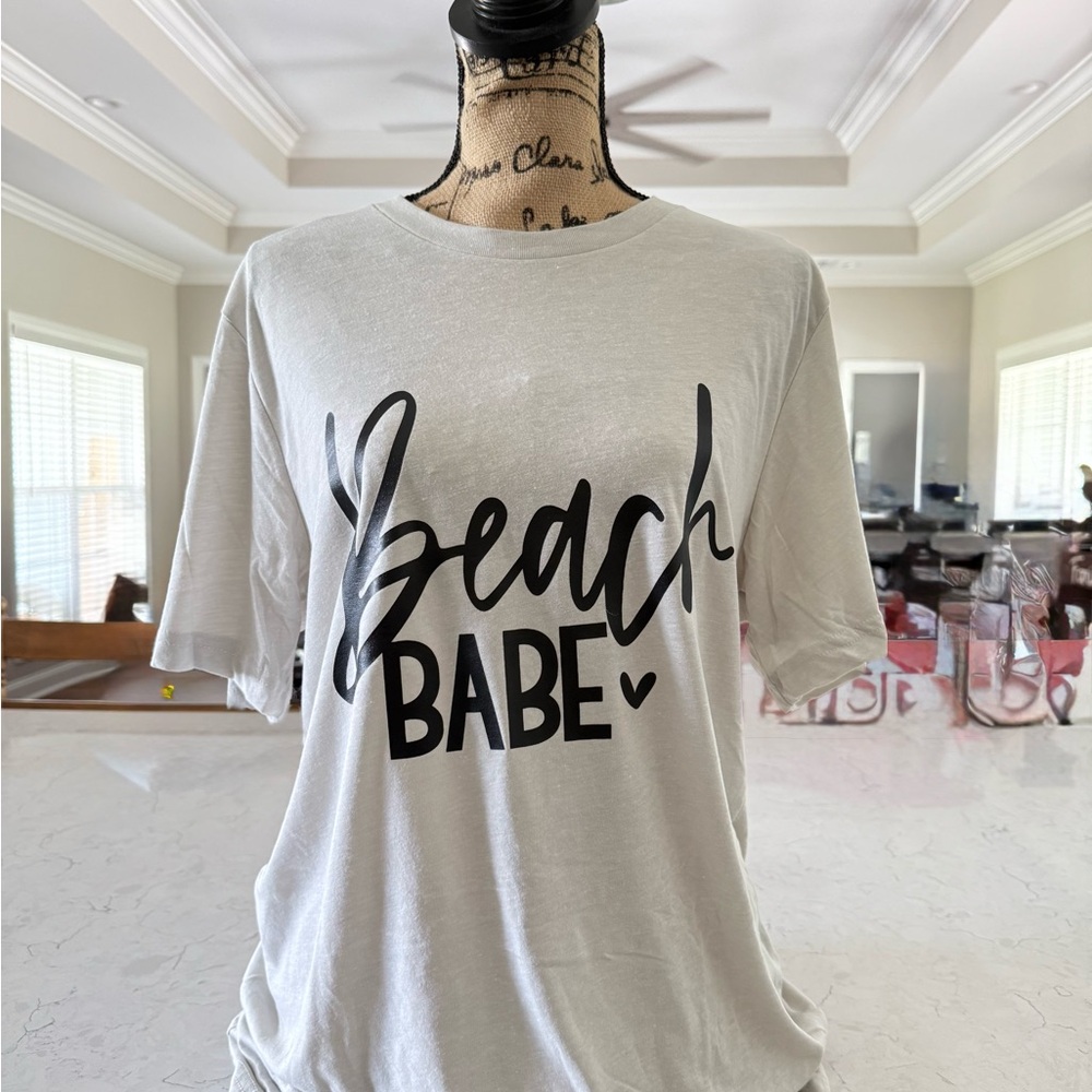 Graphic 'Beach Babe' T-Shirt